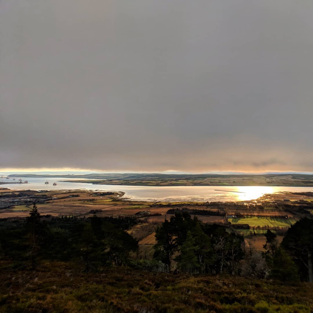 @willhoffmann94 and I completed an ascent of Mount Fyrish bright and early this morning. Lots of nice ones from sunset too too but this one's still my favorite for today.
·
·
·
