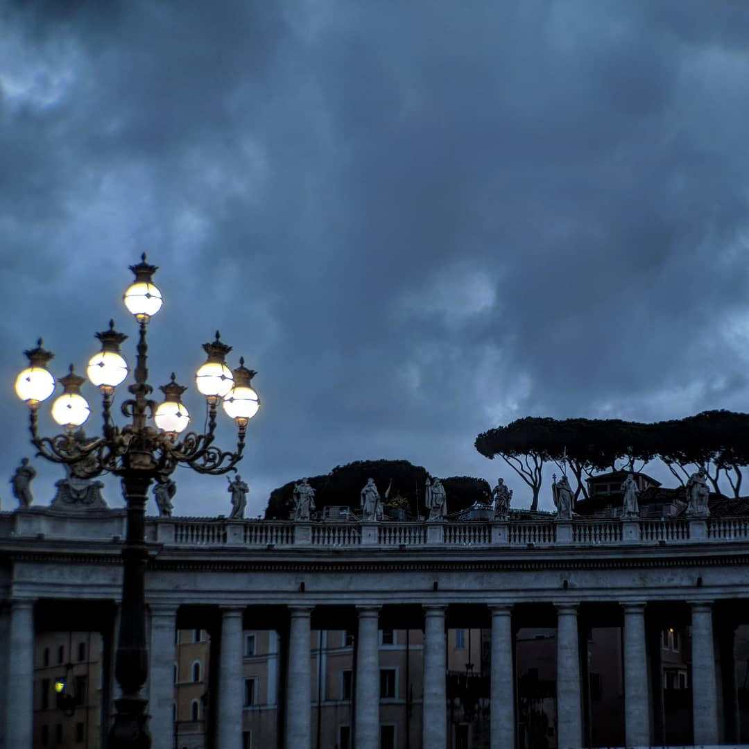 Come to the Vatican for roof trees and bobbly street lights
