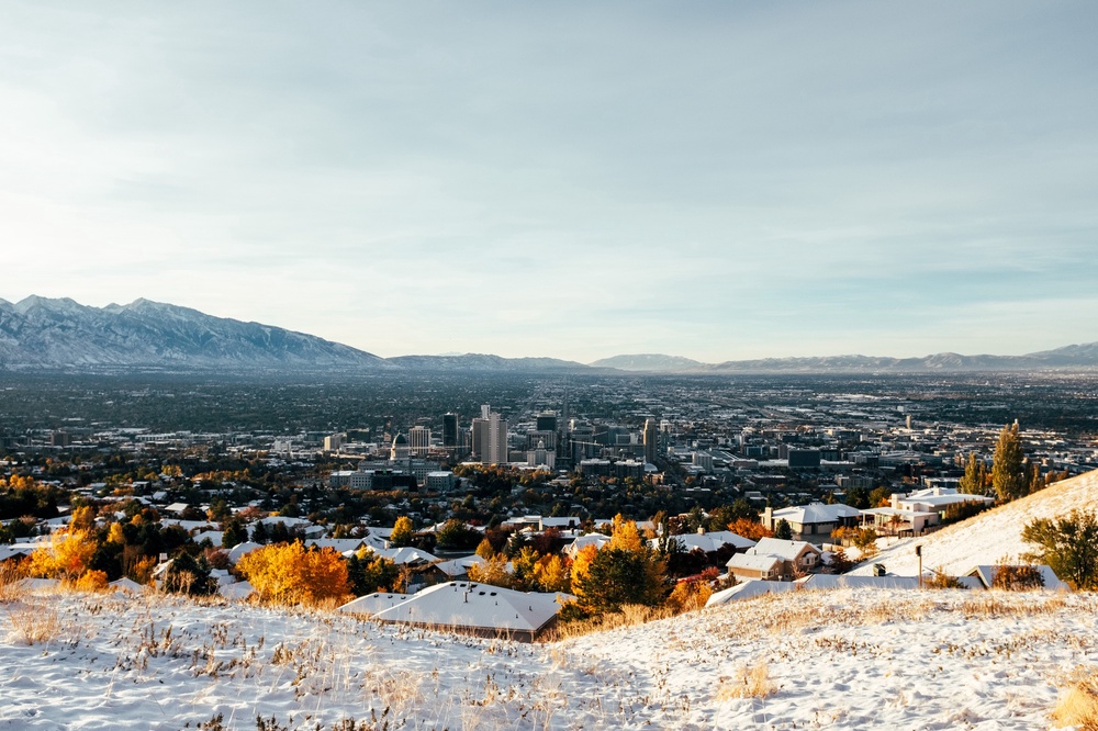 A morning run in a new city. Yes! An x100f can come running with you.