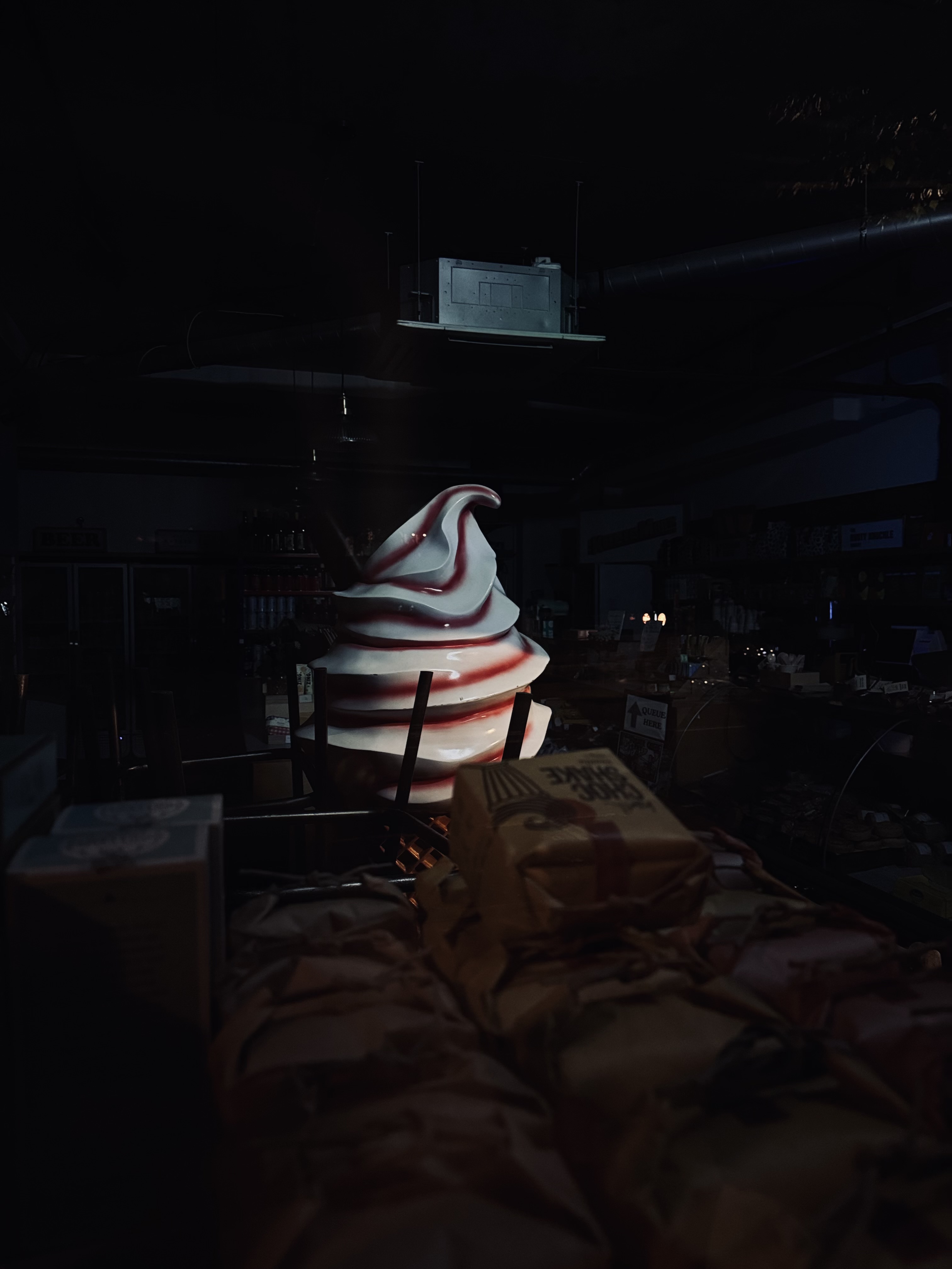 Ice cream gotta sleep too!