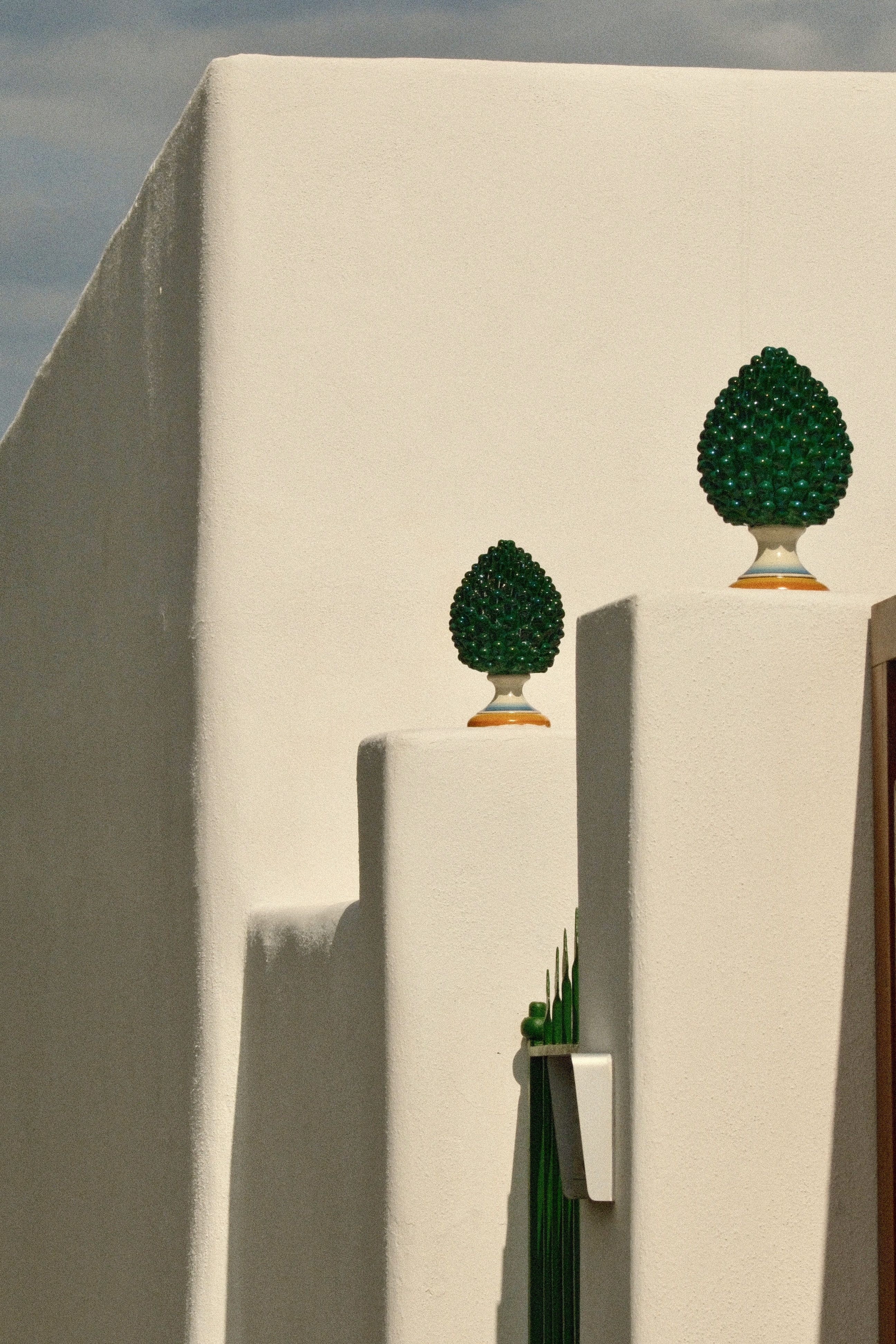 pine cones of luck