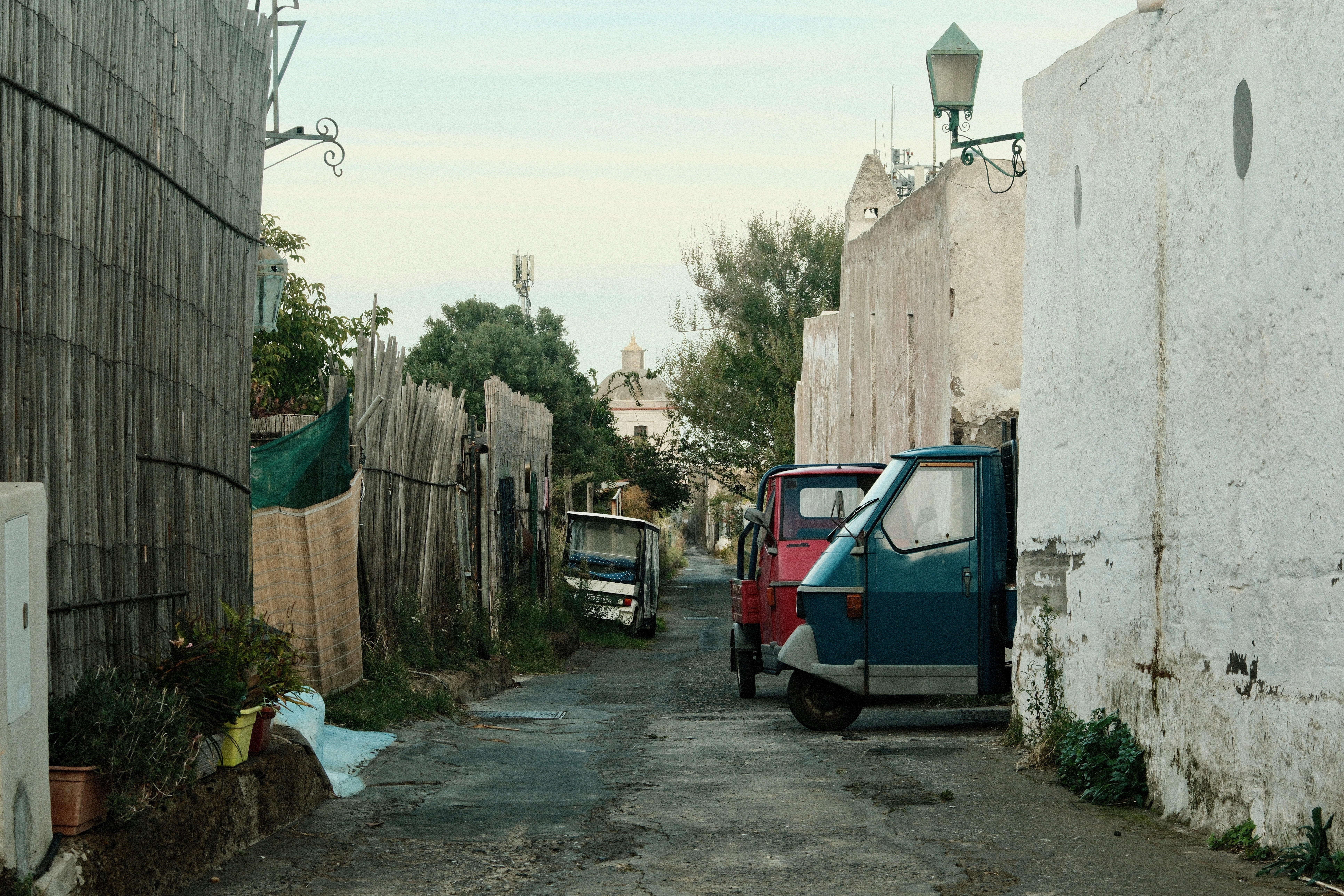 Small lanes make small cars 