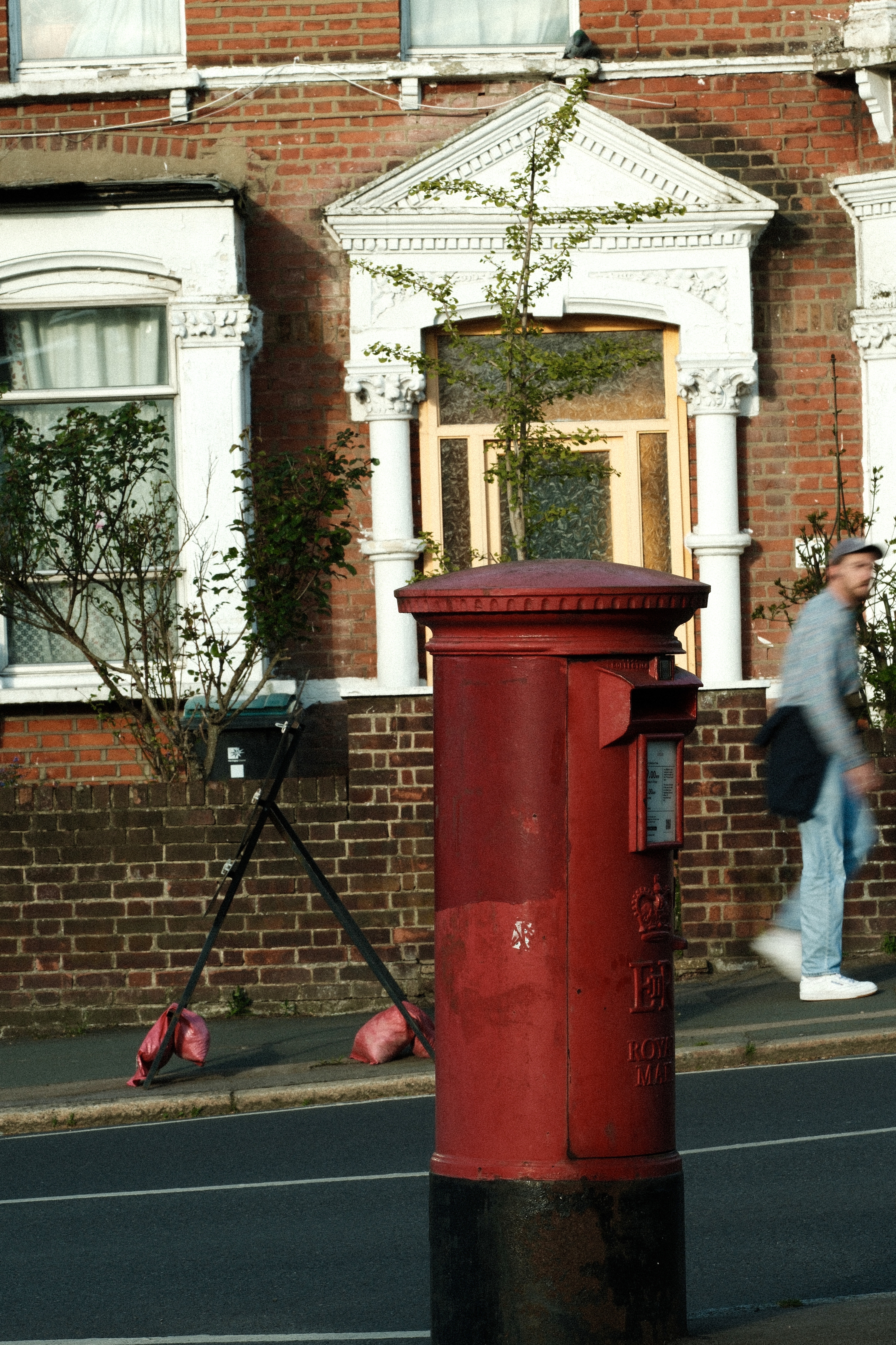 “Red Things” on on route to Finsbury Park