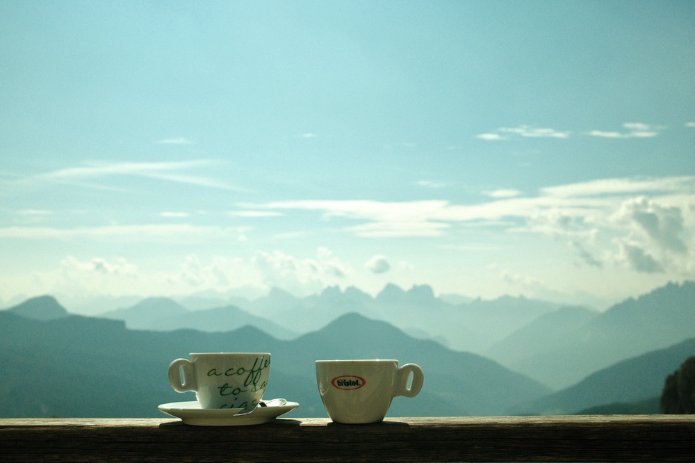 Due cappuccini, per favore